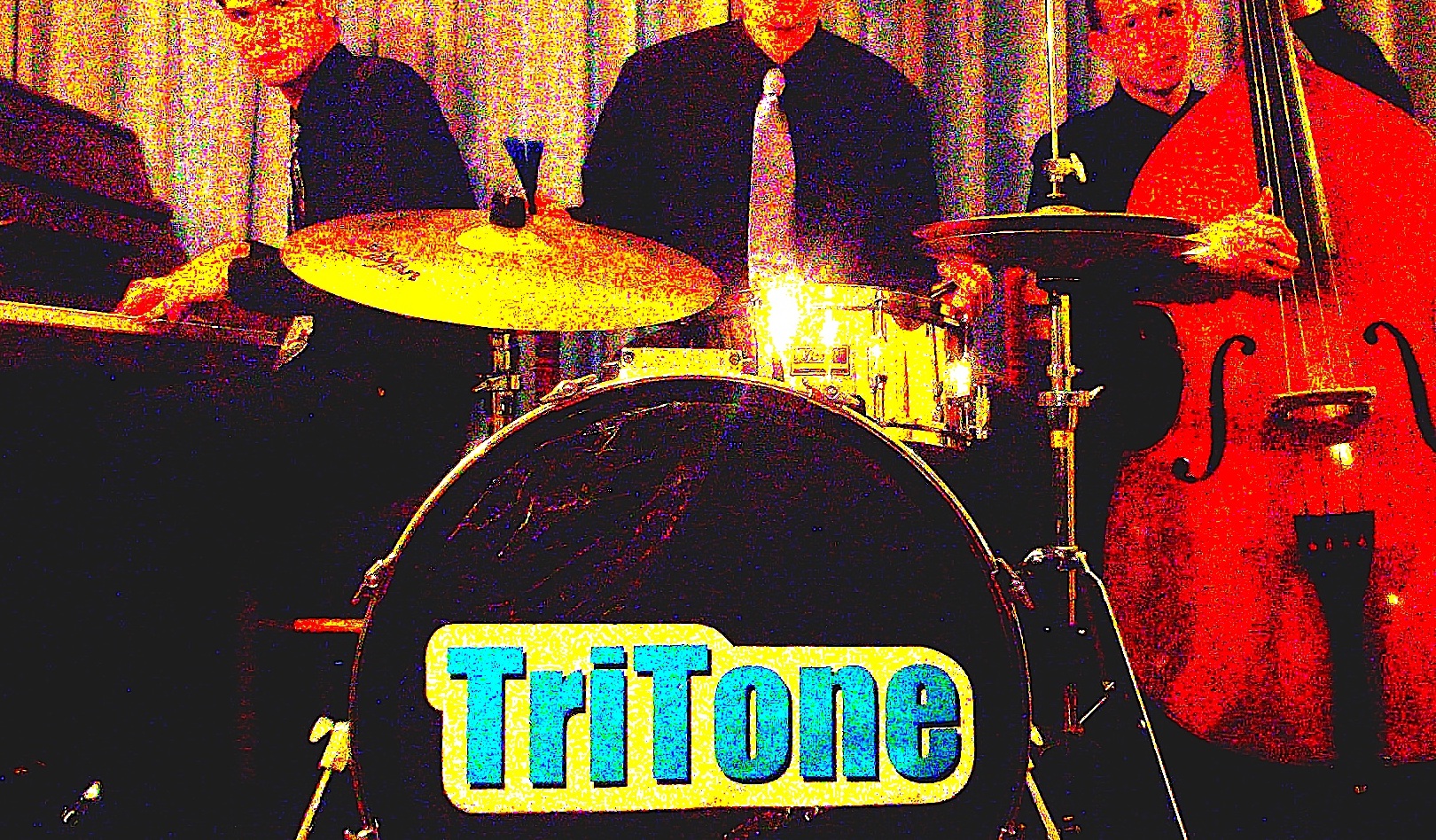 tritone3.jpg tritone3.jpg