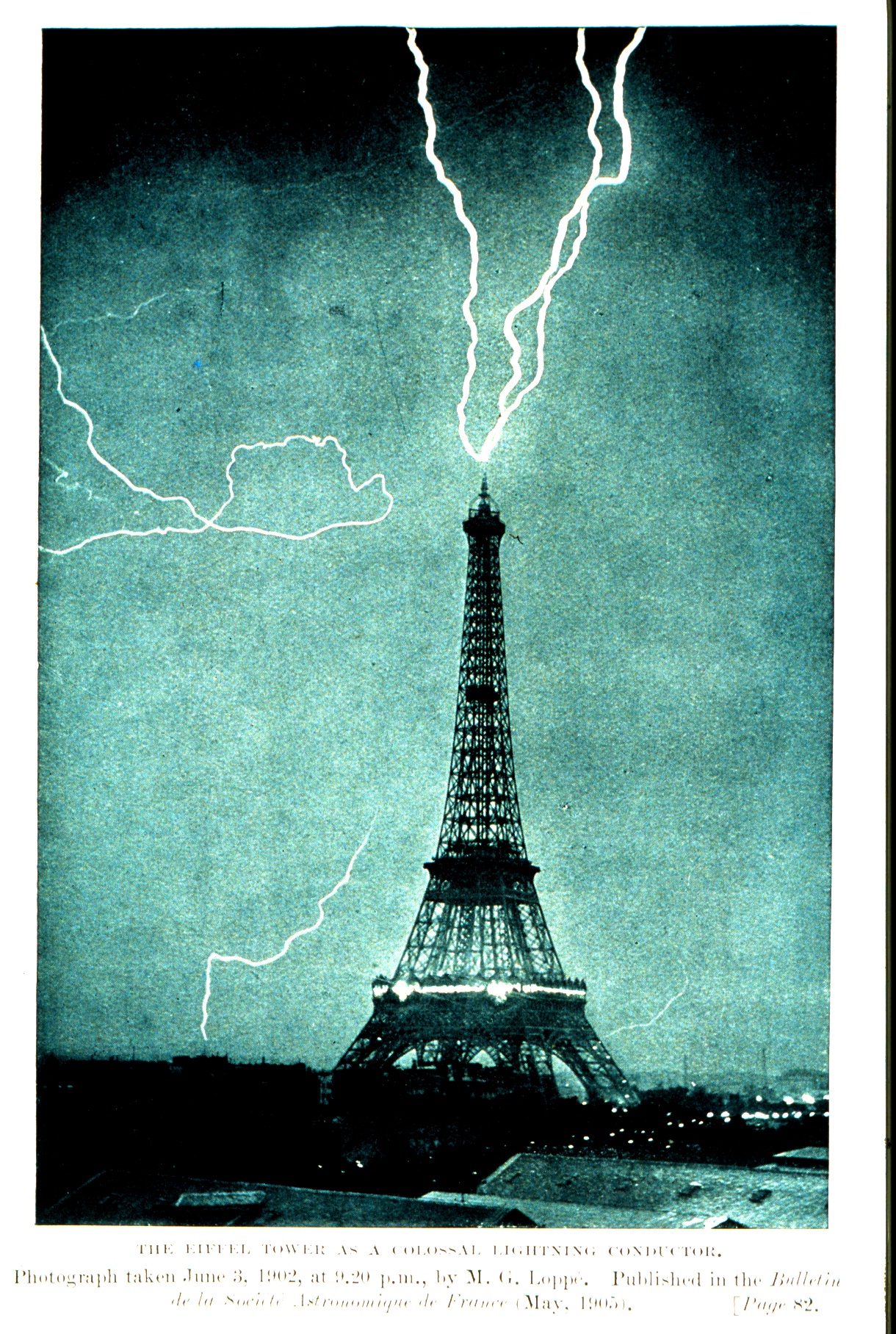 eiffel_towelightning.jpg