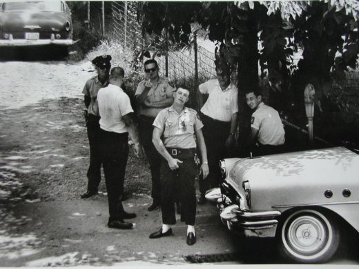 racistcops_1.jpg racistcops_1.jpg