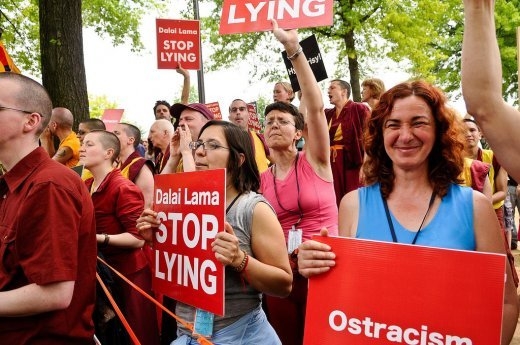 dalaiprotesters_1.jpg