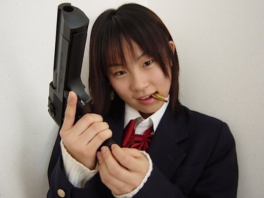 gunschoolgirl_1.jpg