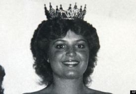 palin-pageant-crown_s1-274.jpg