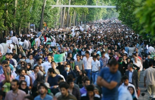 iran_protest_tues.jpg
