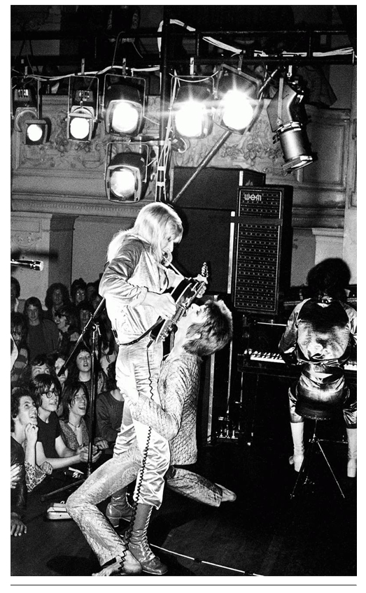 bowie-ronson-fellatio.jpg bowie-ronson-fellatio.jpg