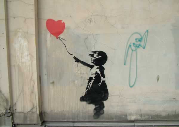 banksy05redballoon_600.jpg