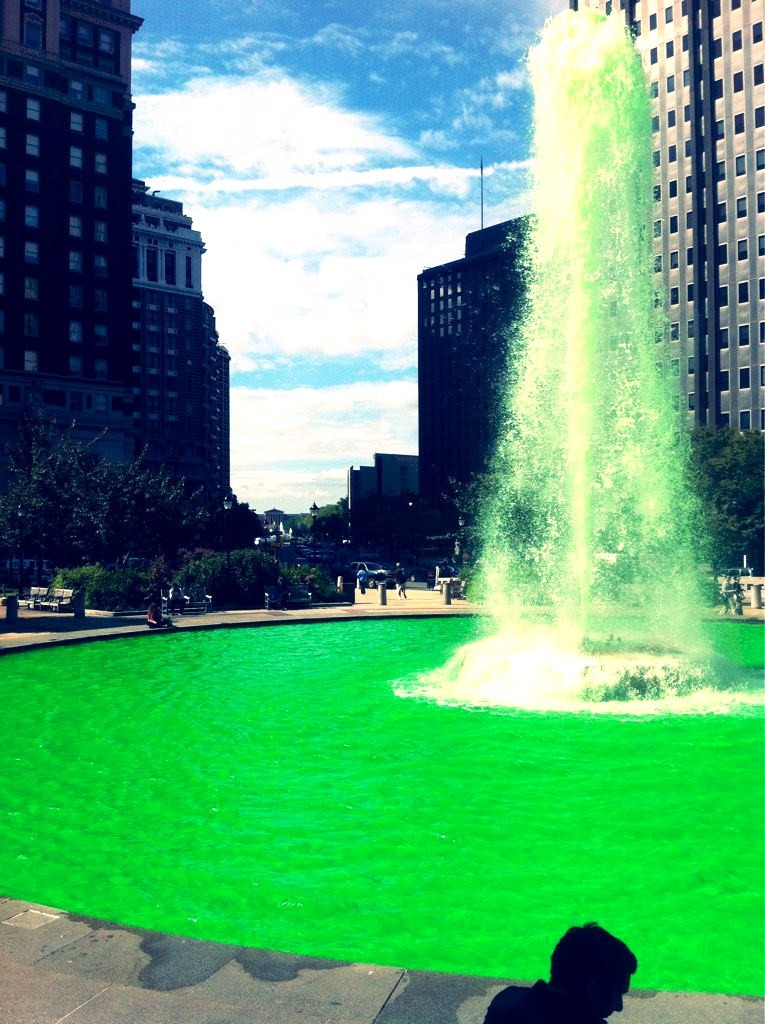 Love_Fountain_Eagles_Green.jpg