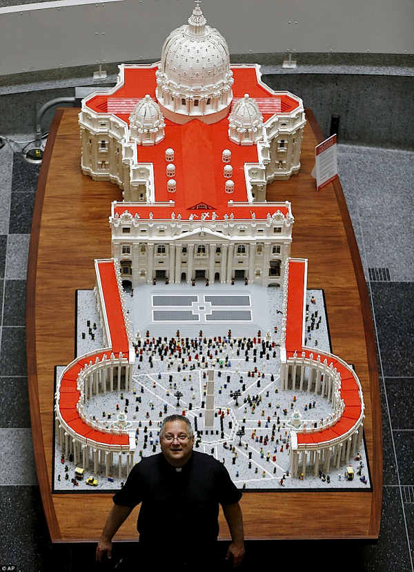 Lego Vatican_14424794311203