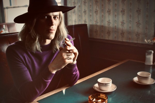 Johnny Flynn in Stardust photo by Paul Van Carter