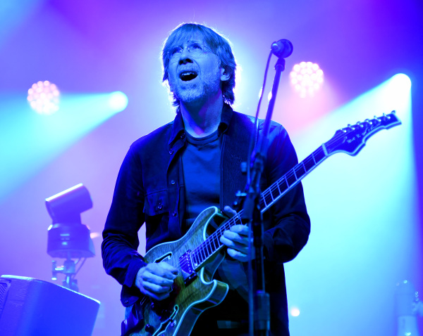 Phish Perform Live Exclusive Concert For SiriusXM And Pandora Listeners At The Met In Philadelphia